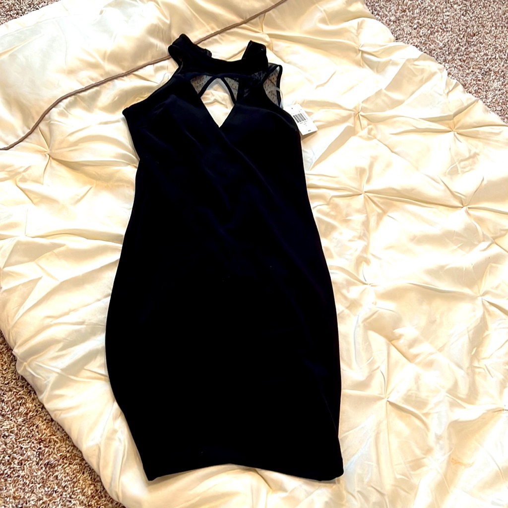 Nwt Black Dress. Lace Accents Around Neck, Zipper On The Back